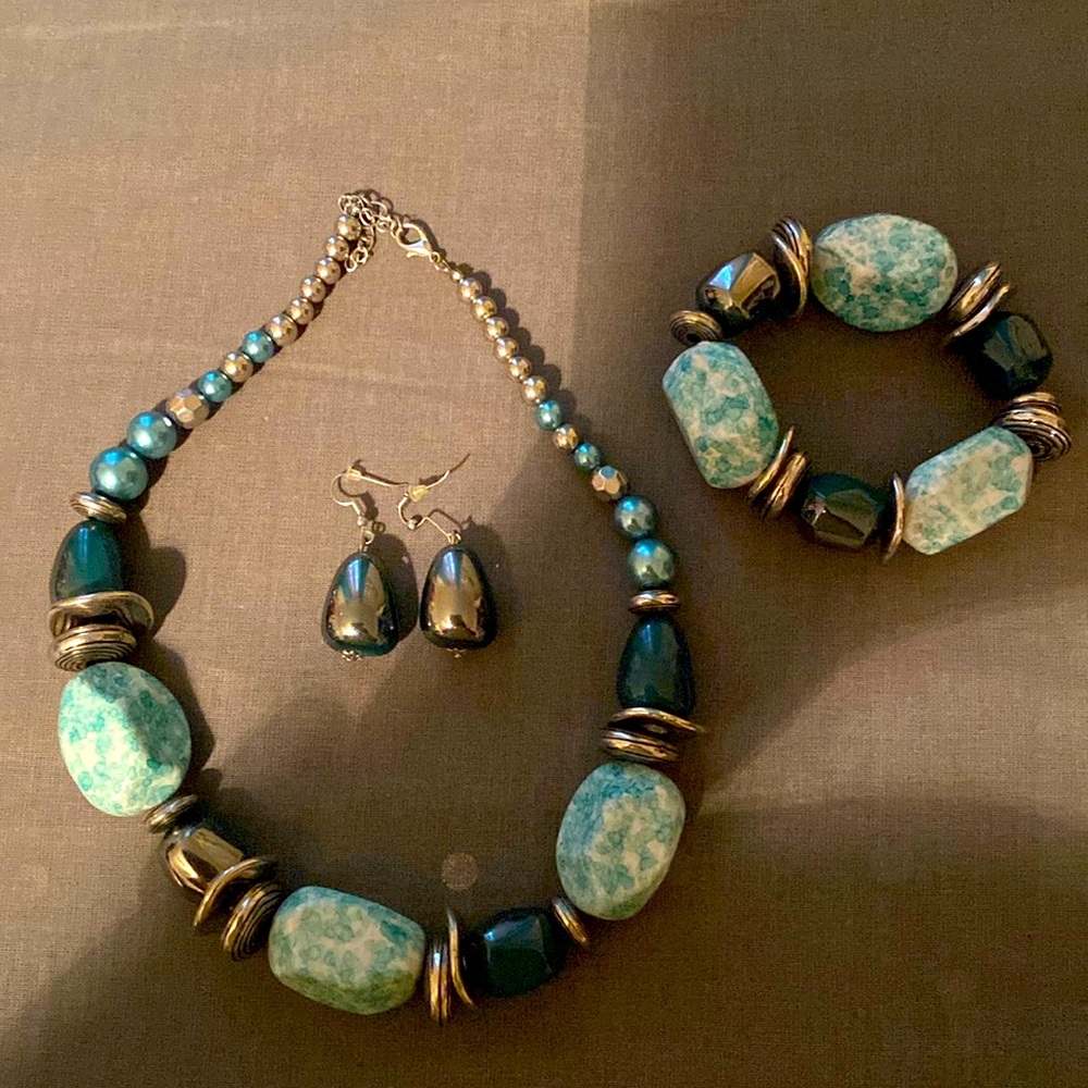 Beautiful 3pc jewelry set